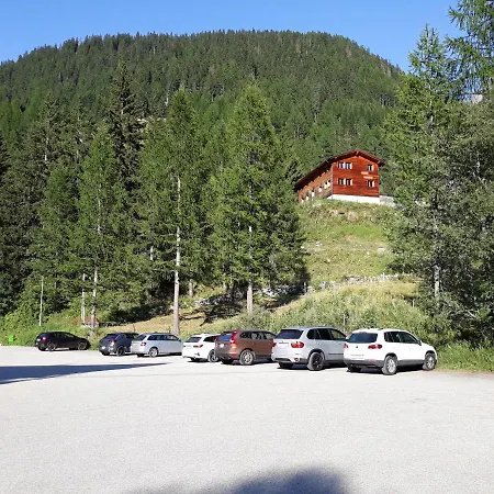 Heiligkreuz Hotel